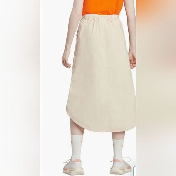 NWT Adidas Adventure Women's Skirt Sand Strata IB7372 Size 18 - Picture 2 of 6